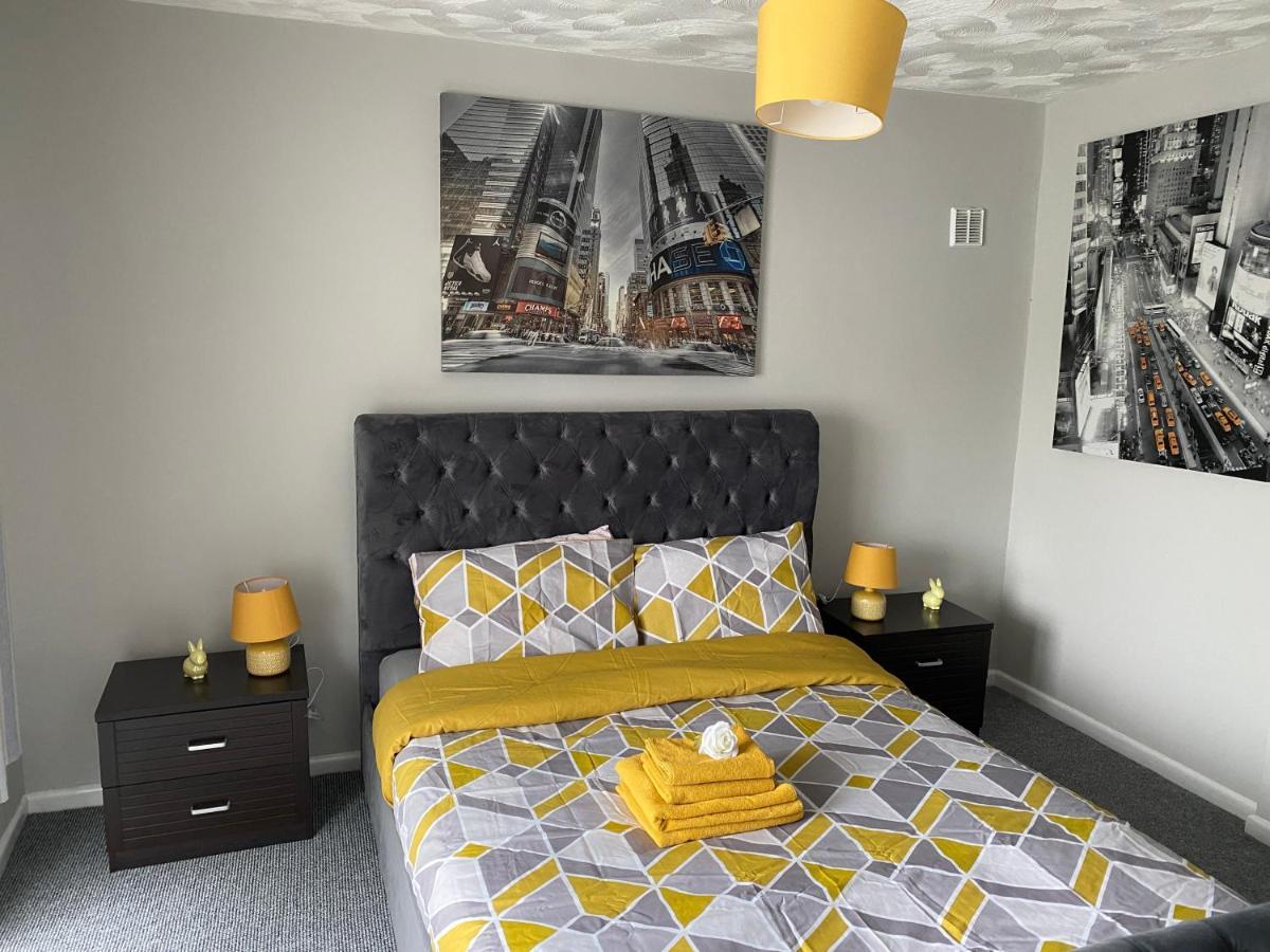 Solihull Apartment Бирмингем Экстерьер фото